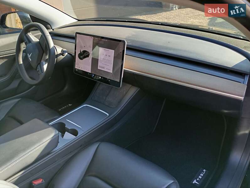 Седан Tesla Model 3 2020 в Луцке фото 17 Седан Tesla Model 3 2020 в Луцке