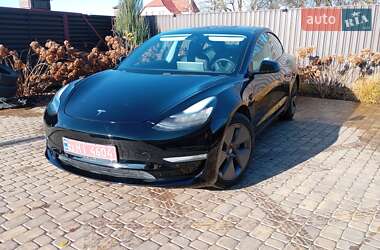 Седан Tesla Model 3 2020 в Луцке