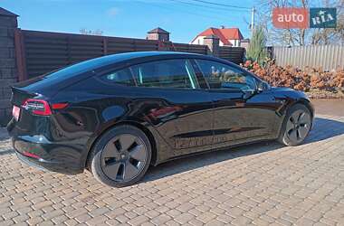 Седан Tesla Model 3 2020 в Луцке