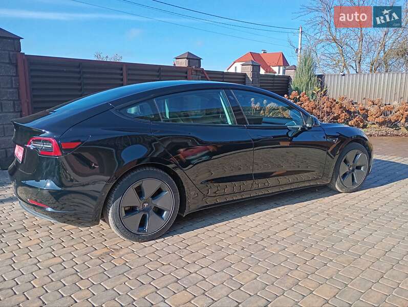 Седан Tesla Model 3 2020 в Луцке фото 31 Седан Tesla Model 3 2020 в Луцке