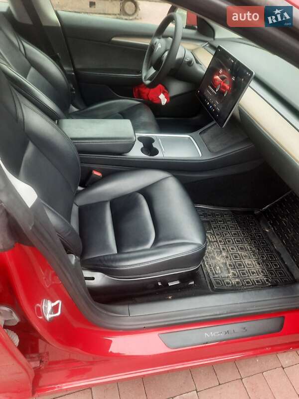 Седан Tesla Model 3 2022 в Рівному фото 23 Седан Tesla Model 3 2022 в Рівному