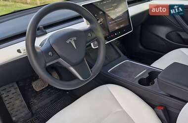Седан Tesla Model 3 2022 в Кривому Розі
