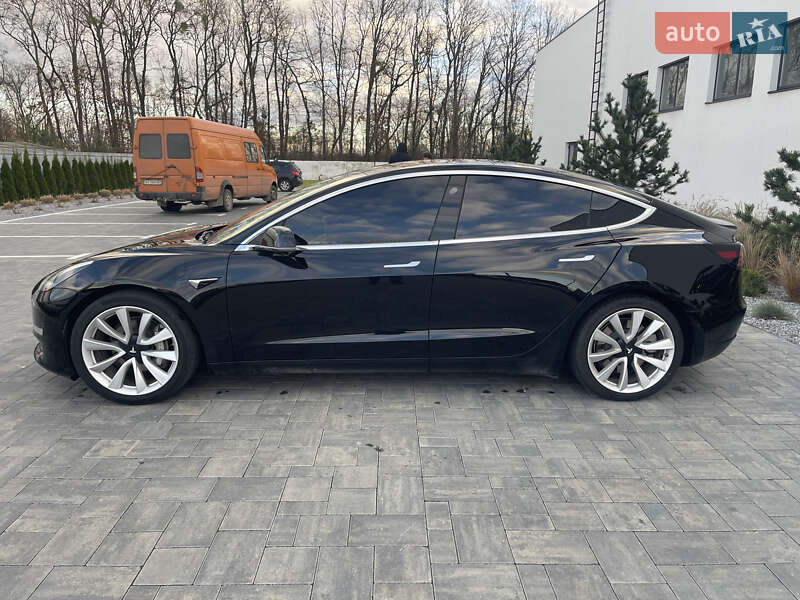 Седан Tesla Model 3 2018 в Луцке фото 4 Седан Tesla Model 3 2018 в Луцке