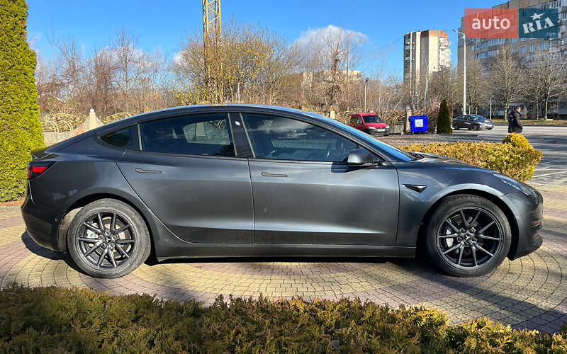 Седан Tesla Model 3 2018 в Львове фото 9 Седан Tesla Model 3 2018 в Львове