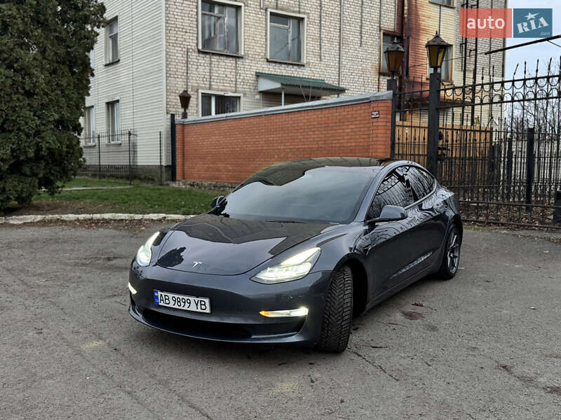 Седан Tesla Model 3 2022 в Тростянце фото 3 Седан Tesla Model 3 2022 в Тростянце