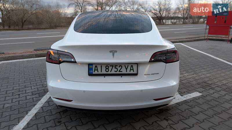 Седан Tesla Model 3 2018 в Хотяновке фото 5 Седан Tesla Model 3 2018 в Хотяновке
