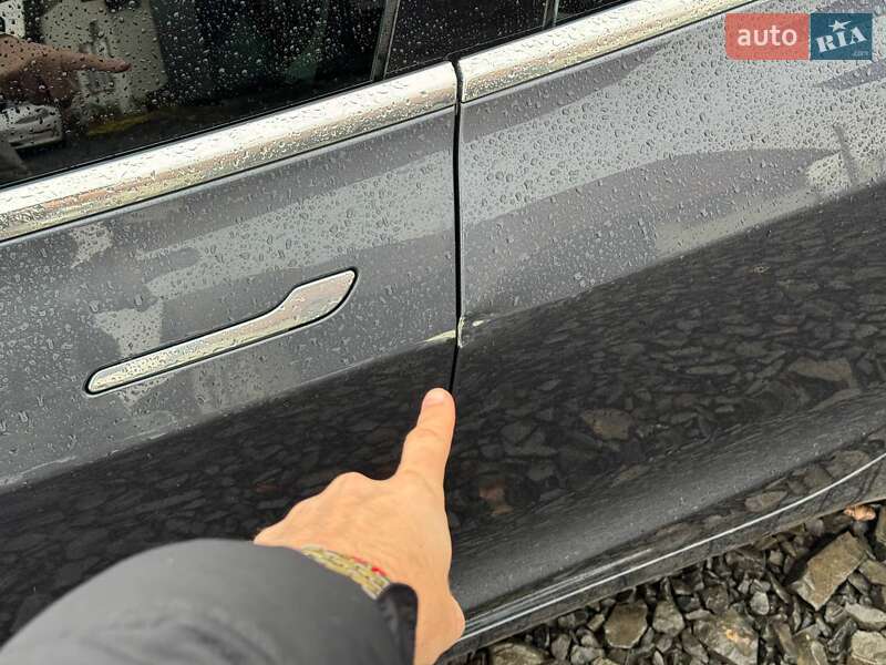 Седан Tesla Model 3 2018 в Луцьку