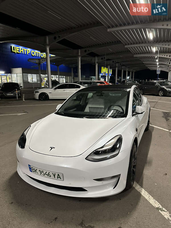 Седан Tesla Model 3 2022 в Ровно фото 5 Седан Tesla Model 3 2022 в Ровно