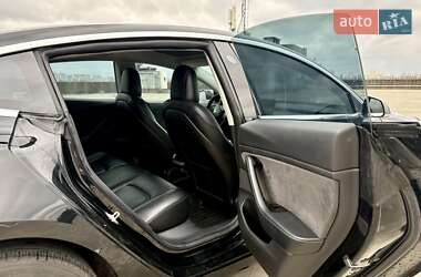 Седан Tesla Model 3 2019 в Киеве фото 14 Седан Tesla Model 3 2019 в Киеве