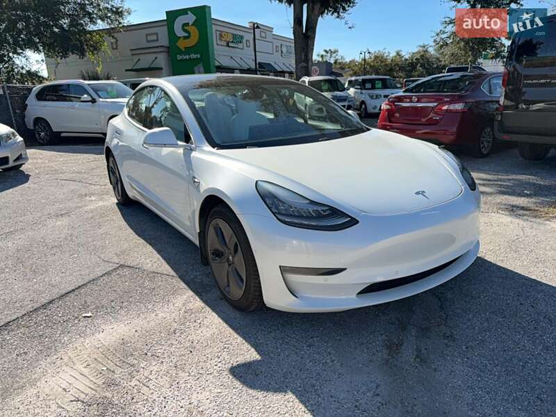 Tesla Model 3 2019