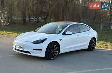 Седан Tesla Model 3 2020 в Ивано-Франковске