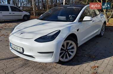 Седан Tesla Model 3 2021 в Львове