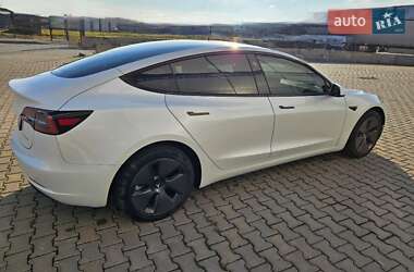 Седан Tesla Model 3 2023 в Ивано-Франковске