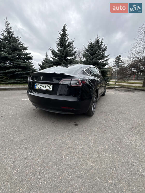 Седан Tesla Model 3 2018 в Бродах фото 7 Седан Tesla Model 3 2018 в Бродах