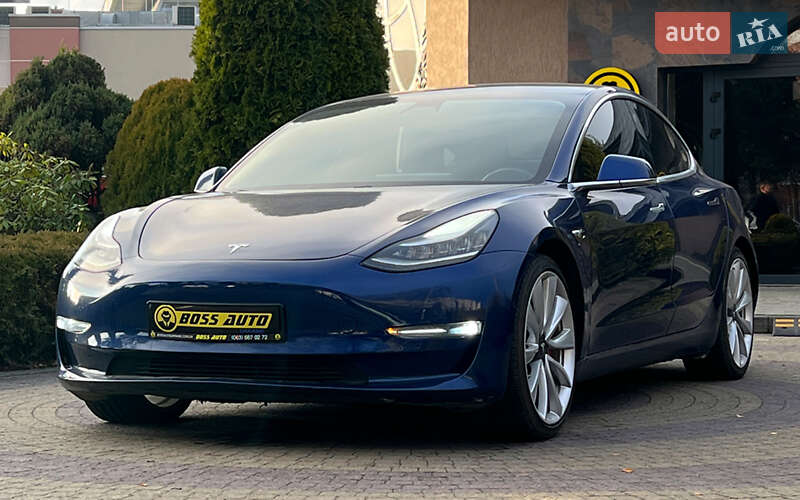 Седан Tesla Model 3 2019 в Львове фото 3 Седан Tesla Model 3 2019 в Львове