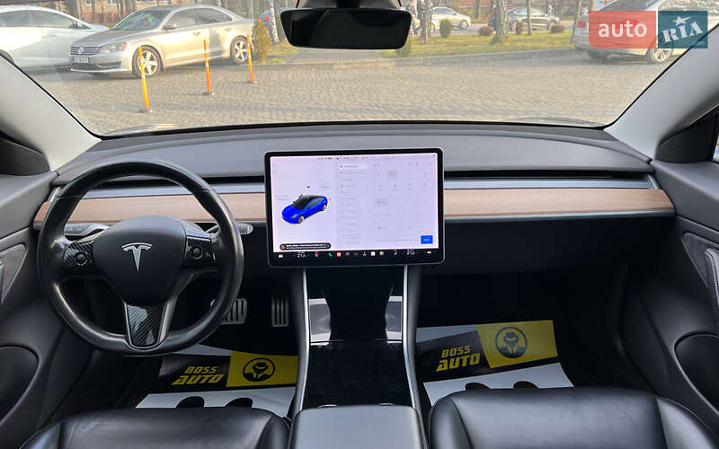 Седан Tesla Model 3 2019 в Львове фото 15 Седан Tesla Model 3 2019 в Львове