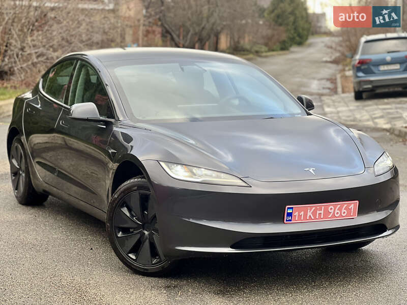 Седан Tesla Model 3 2025 в Киеве фото 4 Седан Tesla Model 3 2025 в Киеве