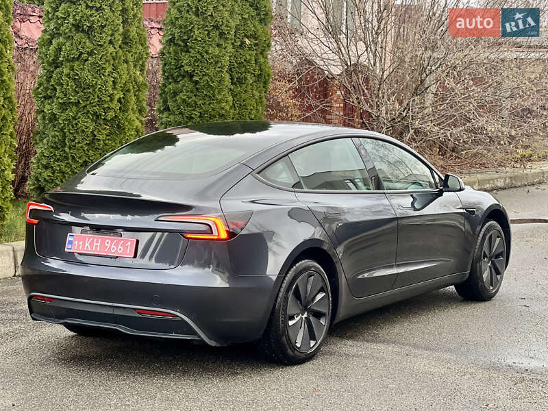 Седан Tesla Model 3 2025 в Киеве фото 12 Седан Tesla Model 3 2025 в Киеве