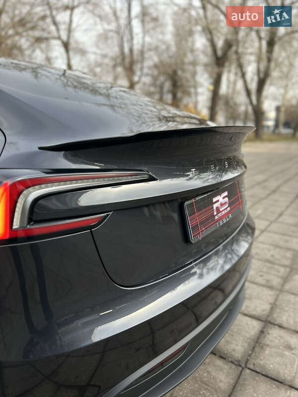 Седан Tesla Model 3 2024 в Запоріжжі