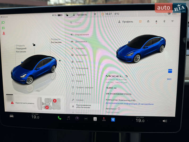 Седан Tesla Model 3 2022 в Киеве