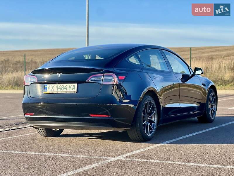 Седан Tesla Model 3 2022 в Ровно фото 13 Седан Tesla Model 3 2022 в Ровно