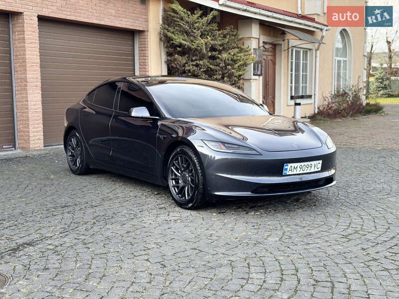 Седан Tesla Model 3 2024 в Софиевской Борщаговке