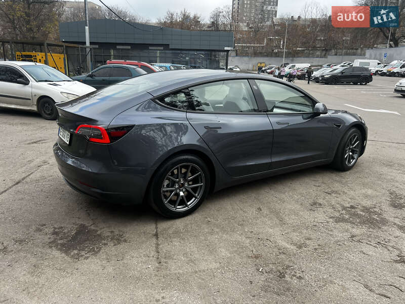 Седан Tesla Model 3 2023 в Дніпрі фото 11 Седан Tesla Model 3 2023 в Дніпрі