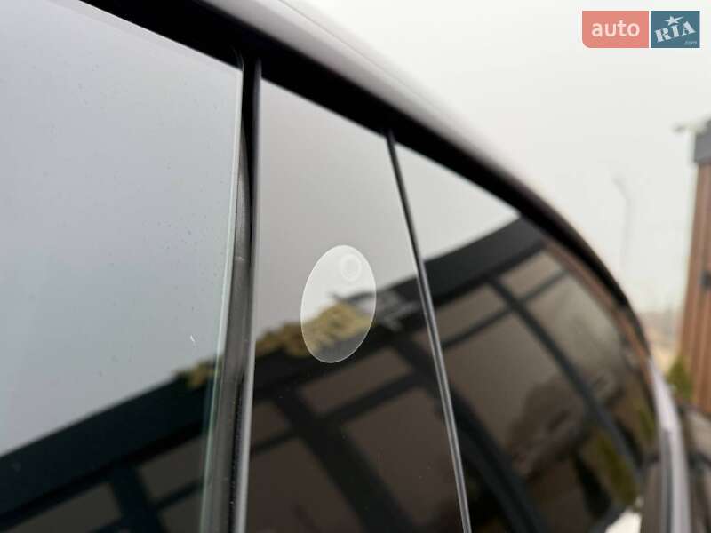 Седан Tesla Model 3 2018 в Коломые