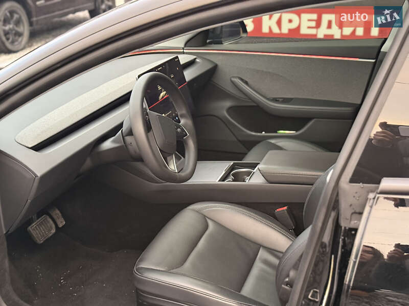 Седан Tesla Model 3 2024 в Стрию фото 5 Седан Tesla Model 3 2024 в Стрию