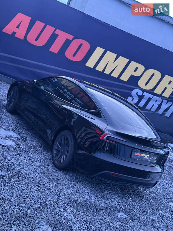 Седан Tesla Model 3 2024 в Стрию фото 21 Седан Tesla Model 3 2024 в Стрию