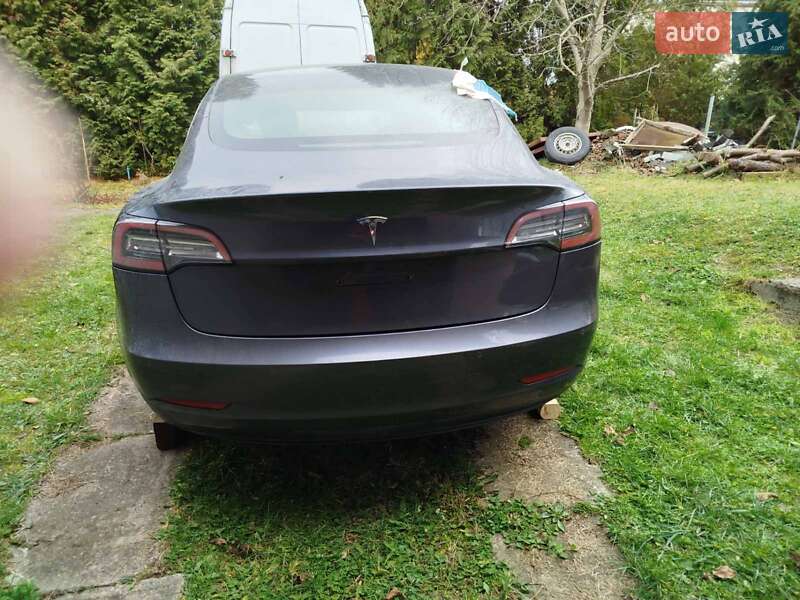 Седан Tesla Model 3 2019 в Львове фото 4 Седан Tesla Model 3 2019 в Львове