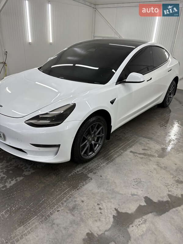 Седан Tesla Model 3 2021 в Лановцах фото 10 Седан Tesla Model 3 2021 в Лановцах