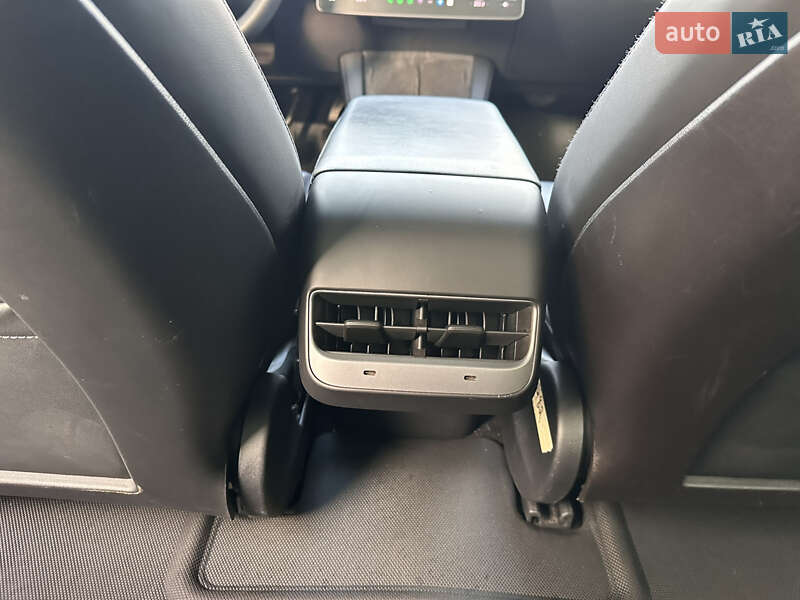 Седан Tesla Model 3 2022 в Чернигове фото 22 Седан Tesla Model 3 2022 в Чернигове