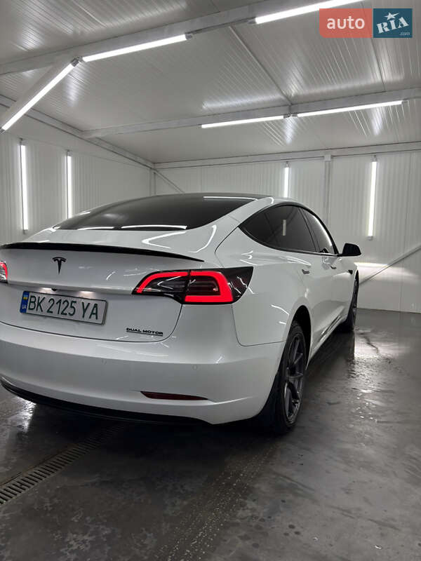 Седан Tesla Model 3 2021 в Лановцах фото 55 Седан Tesla Model 3 2021 в Лановцах