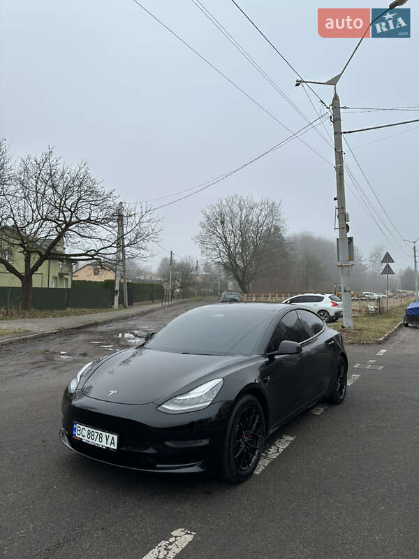 Tesla Model 3 2019 Tesla Model 3 2019