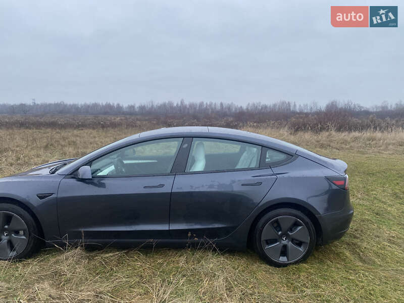 Седан Tesla Model 3 2021 в Луцке фото 13 Седан Tesla Model 3 2021 в Луцке