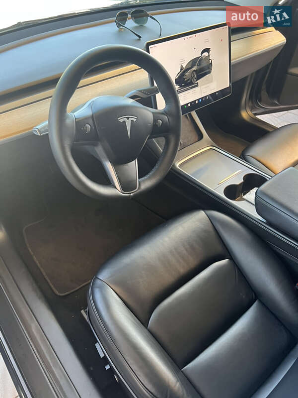 Седан Tesla Model 3 2022 в Ужгороде фото 10 Седан Tesla Model 3 2022 в Ужгороде