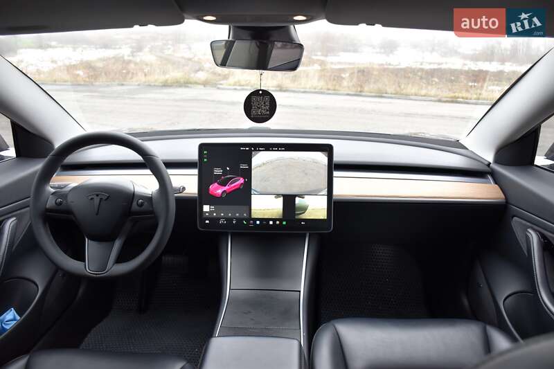 Седан Tesla Model 3 2018 в Дрогобичі фото 23 Седан Tesla Model 3 2018 в Дрогобичі