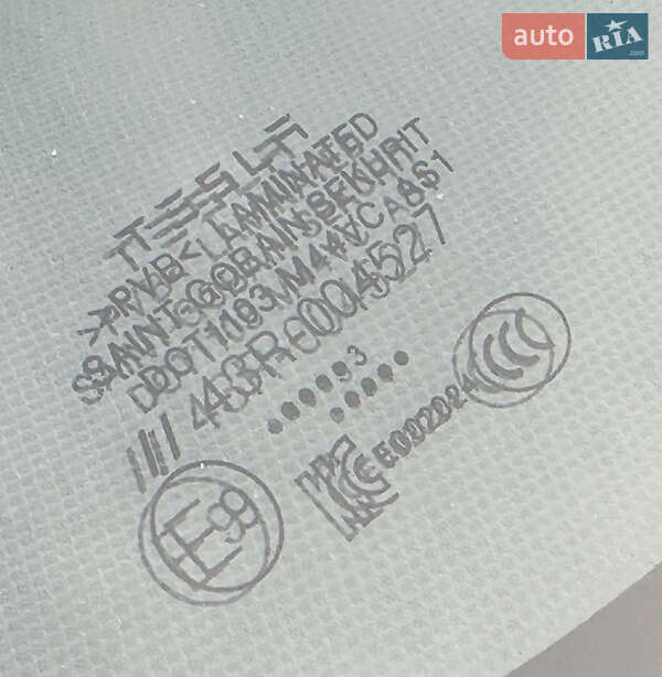 Седан Tesla Model 3 2023 в Полтаве