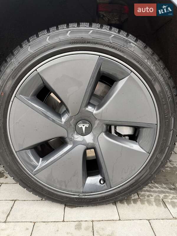 Седан Tesla Model 3 2023 в Кременчуге фото 5 Седан Tesla Model 3 2023 в Кременчуге