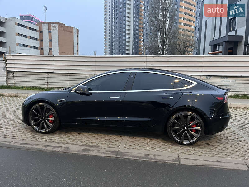 Седан Tesla Model 3 2019 в Киеве фото 2 Седан Tesla Model 3 2019 в Киеве
