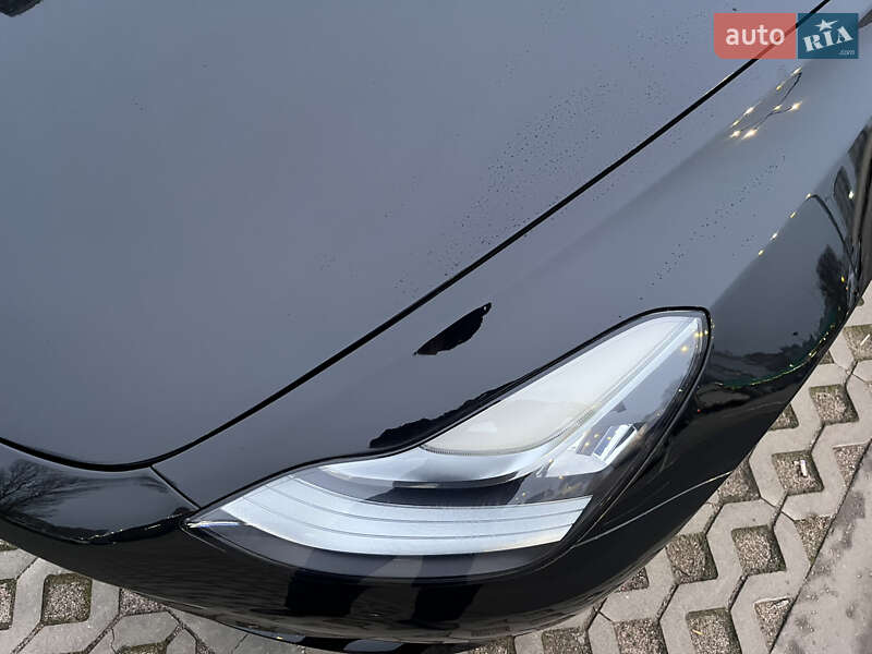 Седан Tesla Model 3 2019 в Киеве фото 22 Седан Tesla Model 3 2019 в Киеве