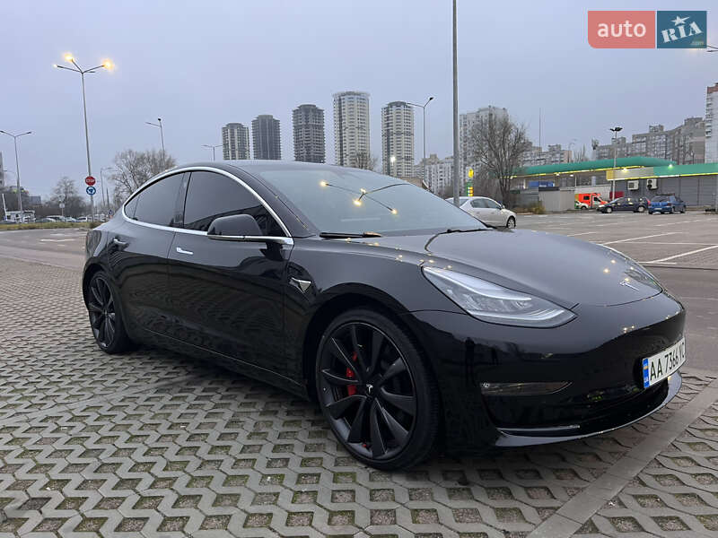 Седан Tesla Model 3 2019 в Киеве фото 30 Седан Tesla Model 3 2019 в Киеве