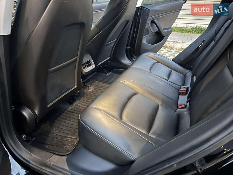 Седан Tesla Model 3 2019 в Киеве фото 73 Седан Tesla Model 3 2019 в Киеве