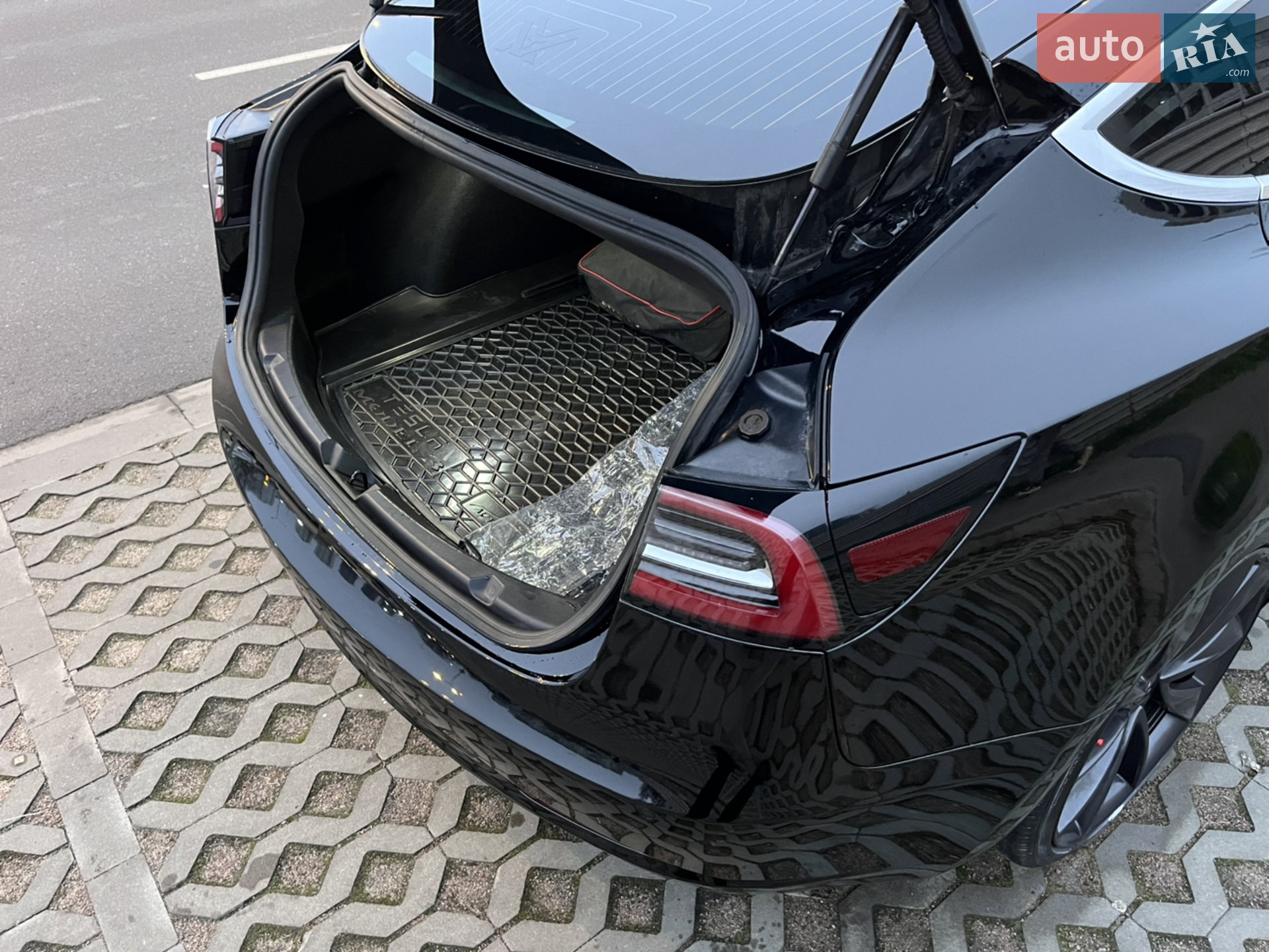 2019 Tesla Model 3 - мініатюра 96