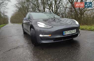 Седан Tesla Model 3 2018 в Одессе