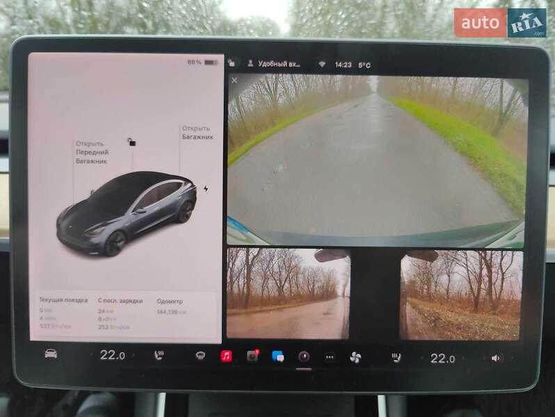 Седан Tesla Model 3 2018 в Одессе