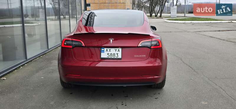Седан Tesla Model 3 2018 в Харькове