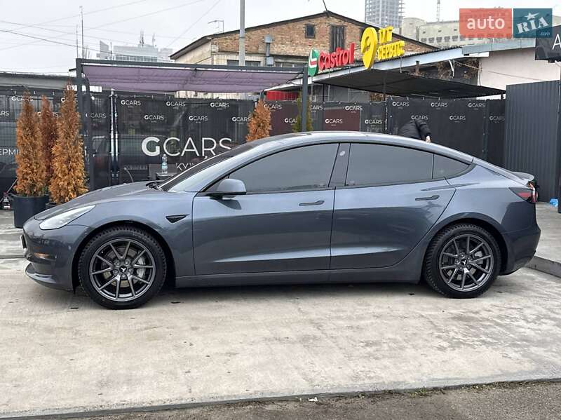 Седан Tesla Model 3 2022 в Киеве фото 8 Седан Tesla Model 3 2022 в Киеве