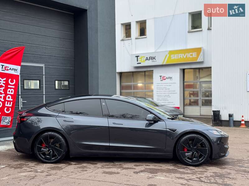 Седан Tesla Model 3 2024 в Києві фото 11 Седан Tesla Model 3 2024 в Києві